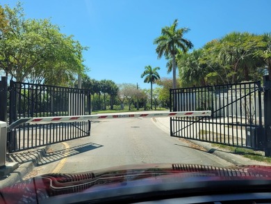 FHA AND VA Approved Lakefront townhouse with peaceful water - photo 56
