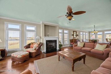 Experience the Ultimate Crystal Coast Lifestyle in this Stunning - photo 8