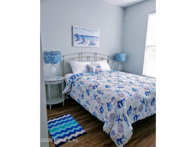 FIRST FLOOR LARGE UNIT FOR CORPORATE OR LONG TERM RENTAL with - photo 11