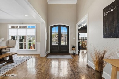 MULTI-GENERATIONAL LIVING AT ITS FINEST! Looking for custom home - photo 12
