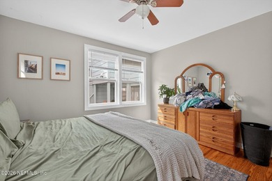 Rare opportunity to own a triplex in the heart of Neptune Beach - photo 15