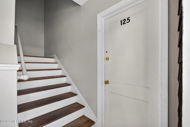 Rare opportunity to own a triplex in the heart of Neptune Beach - photo 16