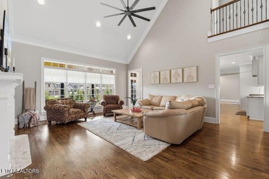 MULTI-GENERATIONAL LIVING AT ITS FINEST! Looking for custom home - photo 17