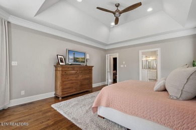 MULTI-GENERATIONAL LIVING AT ITS FINEST! Looking for custom home - photo 21