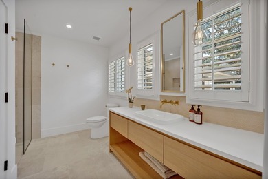 A true Lakewood masterpiece, this one-of-a-kind residence was - photo 25