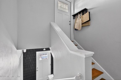 Rare opportunity to own a triplex in the heart of Neptune Beach - photo 28