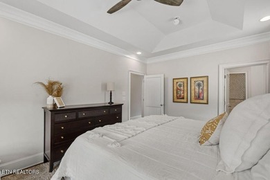 MULTI-GENERATIONAL LIVING AT ITS FINEST! Looking for custom home - photo 35