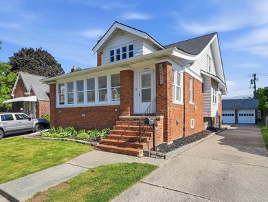 Welcome to this charming 4-bedroom split-level in the heart of - photo 35