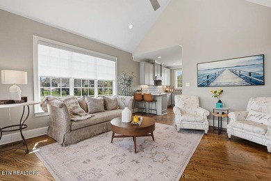 MULTI-GENERATIONAL LIVING AT ITS FINEST! Looking for custom home - photo 40