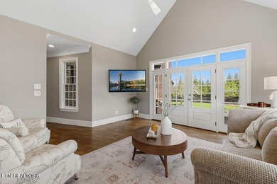 MULTI-GENERATIONAL LIVING AT ITS FINEST! Looking for custom home - photo 41