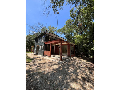 Lake Texoma Home For Sale in Kingston Oklahoma