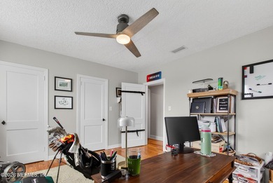Rare opportunity to own a triplex in the heart of Neptune Beach - photo 42