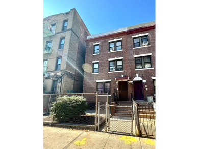 Located in the vibrant neighborhood of Lefferts Garden, this - photo 2