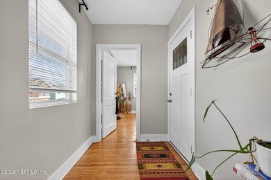 Rare opportunity to own a triplex in the heart of Neptune Beach - photo 43