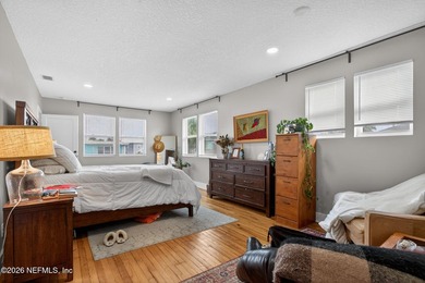 Rare opportunity to own a triplex in the heart of Neptune Beach - photo 46