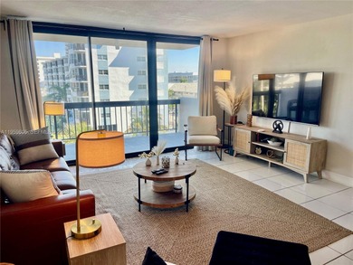 This isn't just a condo.
It's front-row Intracoastal living.

