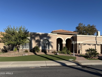 Islands Lake Home Sale Pending in Gilbert Arizona