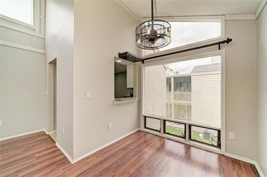Welcome to maintenance-free living the the heart of Sarasota! - photo 12