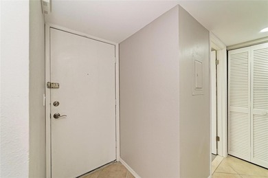 Welcome to maintenance-free living the the heart of Sarasota! - photo 14