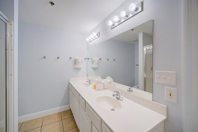 This 11th-floor, 2-bedroom, 2-bathroom vacation rental offers - photo 21