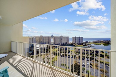 This 11th-floor, 2-bedroom, 2-bathroom vacation rental offers - photo 23