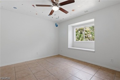 This move-in ready 3-bed + Den, 2-bath home sits on over 1 acre - photo 24