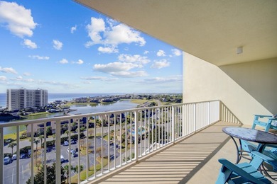This 11th-floor, 2-bedroom, 2-bathroom vacation rental offers - photo 26