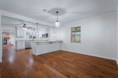 You're going to love this hard-to-find located out of the flood - photo 8