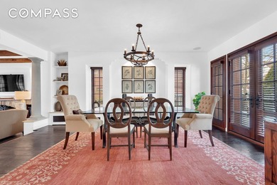 Luxury living surrounded by breathtaking water views awaits in - photo 3