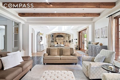 Luxury living surrounded by breathtaking water views awaits in - photo 7