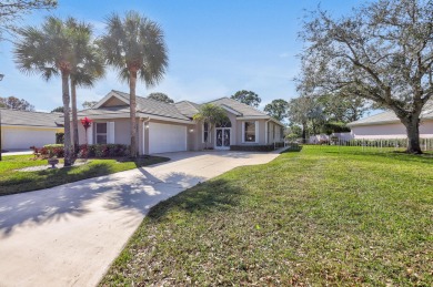 Lake Home For Sale in Hobe Sound, Florida