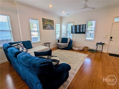 Townhome for Sale in the Streetcar Historic District. This - photo 4
