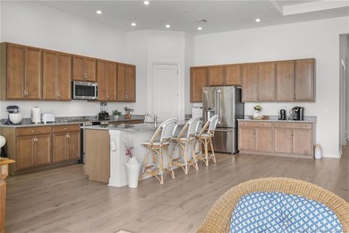 PRICE IMPROVEMENT! Experience exceptional Florida resort-style - photo 13