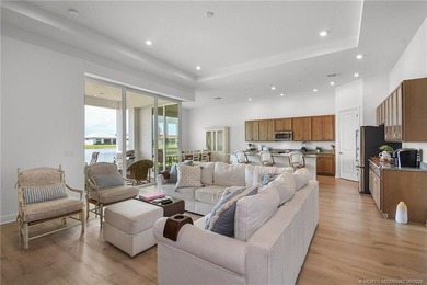 PRICE IMPROVEMENT! Experience exceptional Florida resort-style - photo 16