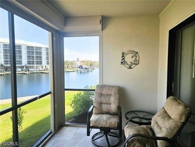 This highly desired, renovated two-bedroom, 2-bath totally - photo 19