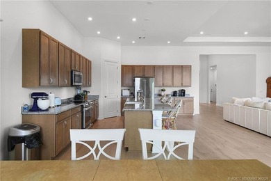 PRICE IMPROVEMENT! Experience exceptional Florida resort-style - photo 20