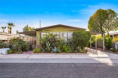 Well maintained 55+ age-restricted community. This inviting