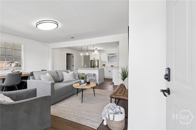 Welcome to 2217 Beech Street, a beautifully renovated 2-bedroom - photo 8