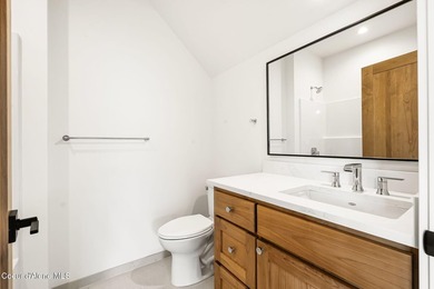 Welcome to this stunning new construction home in Dover Bay - photo 33