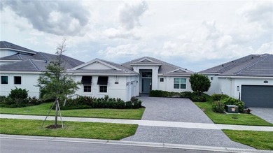 PRICE IMPROVEMENT! Experience exceptional Florida resort-style - photo 43