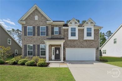 The heart of this this meticulously maintained 5-bedroom - photo 1