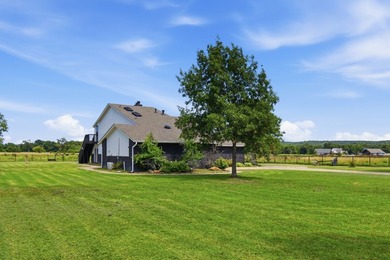 Home on the Range! Enjoy the peace and privacy of country living - photo 43
