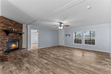Welcome to your ultimate retreat! Built in 2020, this stunning - photo 4