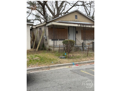 Investor opportunity in the West Savannah community. Directly - photo 1