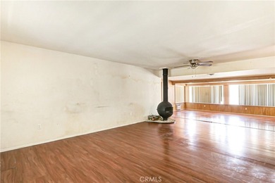 Located in the desirable 55+ Sun City Civic Association, this - photo 3