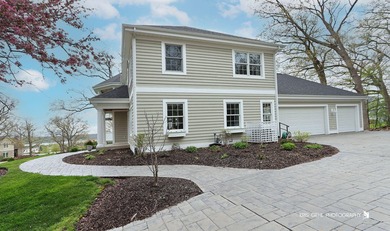 Don't' wait to see this exquisite home in the highly desirable - photo 3