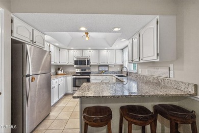 This elegant traditional brick home offers 4 bedrooms and 3.5 - photo 13