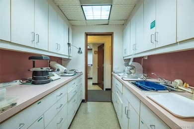 The ideal location for your business to thrive! Situated in one - photo 15