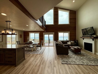 TURN KEY NIGHTLY RENTAL in beautiful Bear Lake! Looking to buy - photo 15