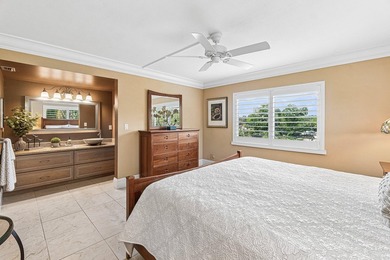 Exceptional Condo with Breathtaking Golf Course Views in Prime - photo 16